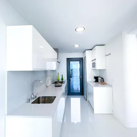 Apartment In Manilva, Just A Few Steps From The Beach Exterior foto